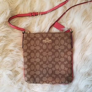 Coach Messenger crossbody bag Authentic